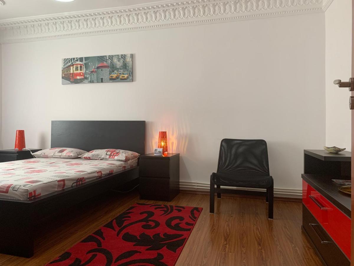 Center Apartment غالات المظهر الخارجي الصورة