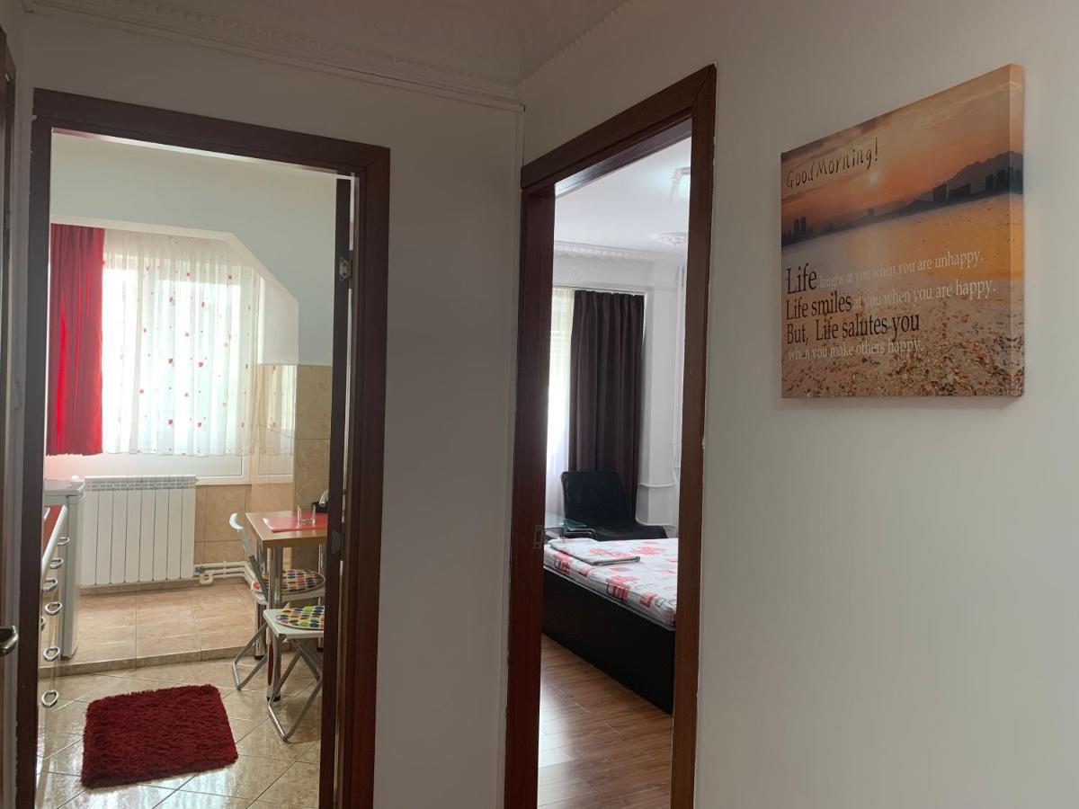 Center Apartment غالات المظهر الخارجي الصورة