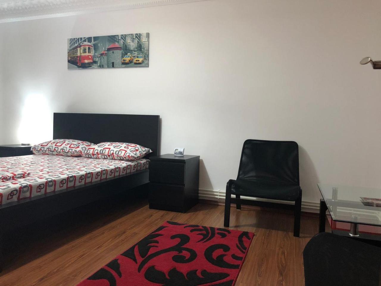 Center Apartment غالات المظهر الخارجي الصورة